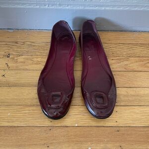 Original Sigerson Morrison patent leather flats in blood red